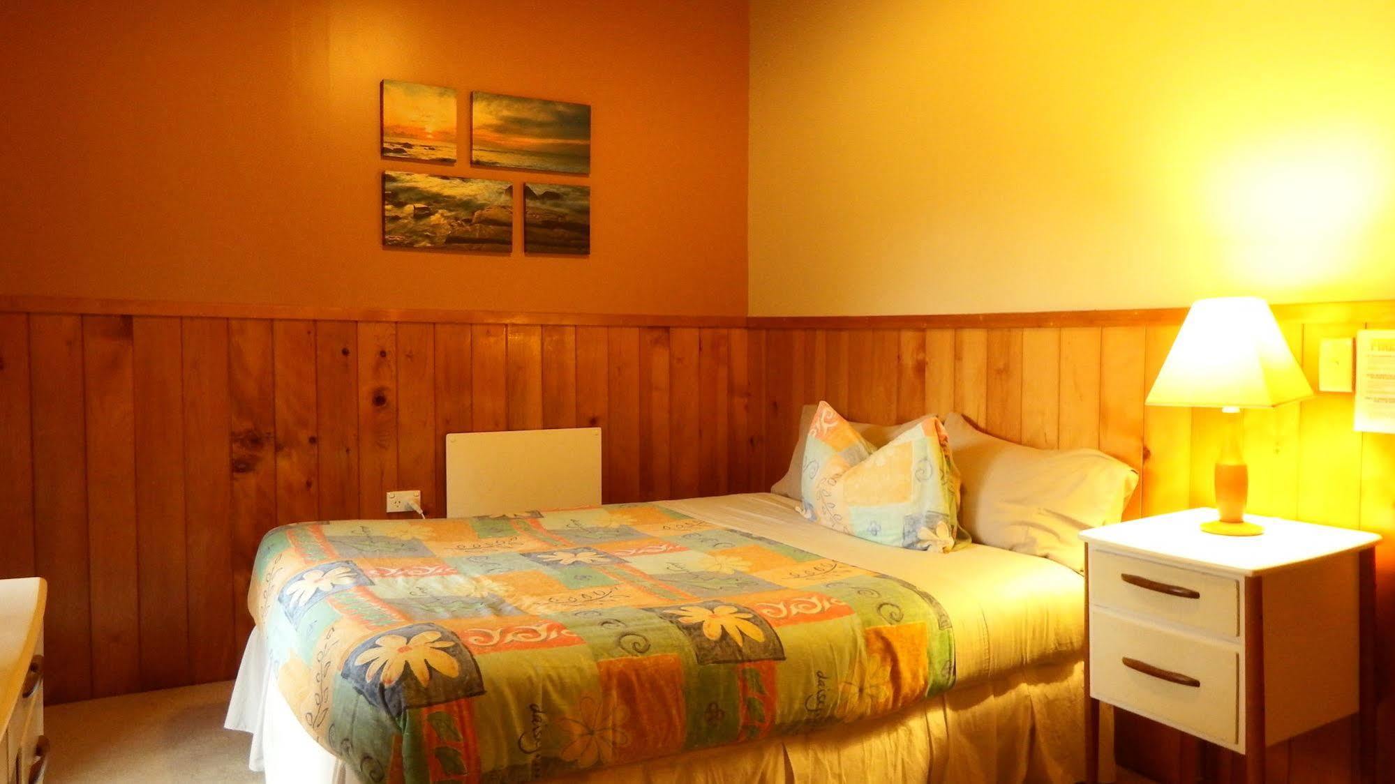 Relax A Lodge Kerikeri Exterior foto